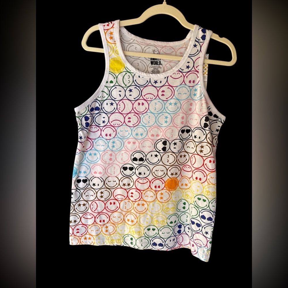 SmileyWorld Pride Emoji Tank Top Size Small (NWT)